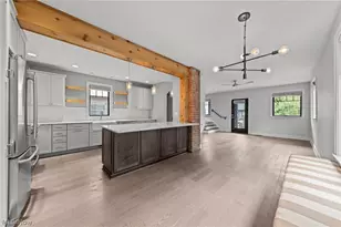 2144 W 6th St, Loveland, OH 44113 - Photo 11