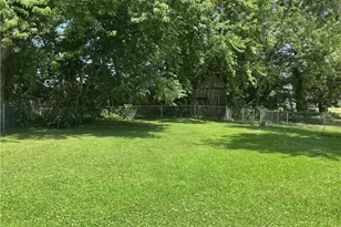 122 Clay St, Frazeysburg, OH 43822 - Photo 9