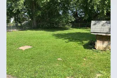 122 Clay Street, Frazeysburg, OH 43822 - Photo 11