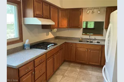 122 Clay Street, Frazeysburg, OH 43822 - Photo 5