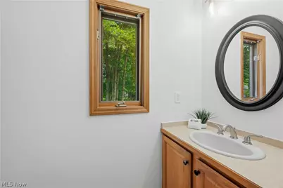 32336 Redwood Boulevard, Avon Lake, OH 44012 - Photo 23