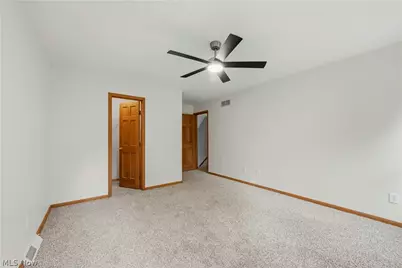 32336 Redwood Boulevard, Avon Lake, OH 44012 - Photo 39