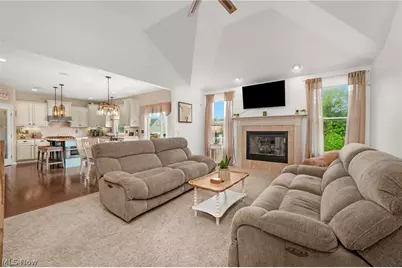 23201 Lakeridge Way, Columbia Station, OH 44028 - Photo 5