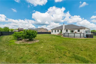 23201 Lakeridge Way, Columbia Station, OH 44028 - Photo 37