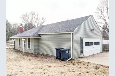 2038 Bigelow Street, Akron, OH 44314 - Photo 3