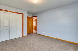 2038 Bigelow St, Akron, OH 44314 - Photo 13