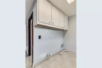 2038 Bigelow Street, Akron, OH 44314 - Photo 15