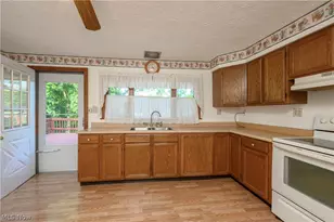 7660 Akron Ave NW, Canal Fulton, OH 44614 - Photo 17