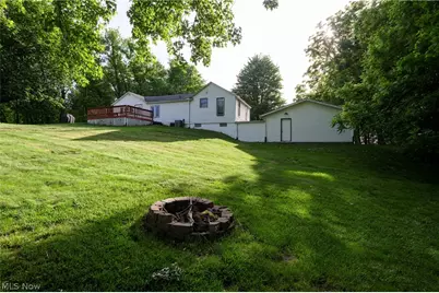 7660 Akron Avenue NW, Canal Fulton, OH 44614 - Photo 3