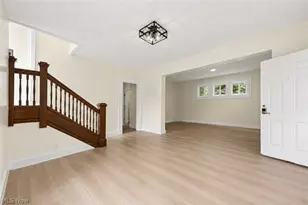 930 Johnston St, Akron, OH 44306 - Photo 3