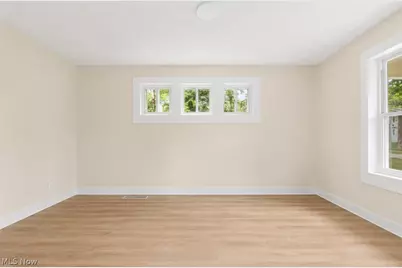 930 Johnston Street, Akron, OH 44306 - Photo 5