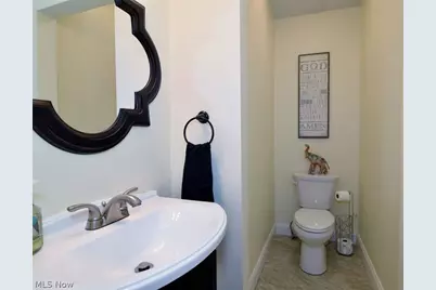 17615 Indian Hills Drive, Chagrin Falls, OH 44023 - Photo 13