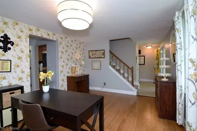 17615 Indian Hills Drive, Chagrin Falls, OH 44023 - Photo 5