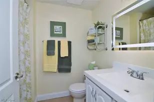 17615 Indian Hills Dr, Chagrin Falls, OH 44023 - Photo 27