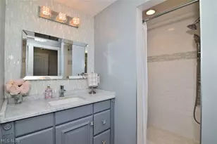 17615 Indian Hills Dr, Chagrin Falls, OH 44023 - Photo 17