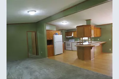 888 Long Shadow Lane, Roaming Shores, OH 44085 - Photo 13