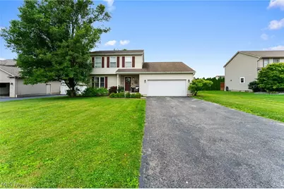 10460 Carrie Drive, New Middletown, OH 44442 - Photo 1