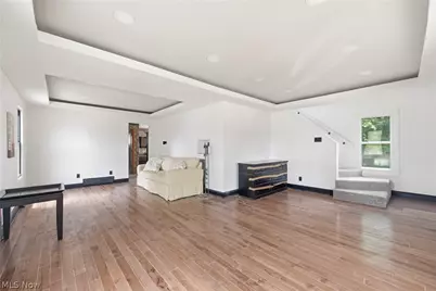 672 Jackson Street, Amherst, OH 44001 - Photo 5