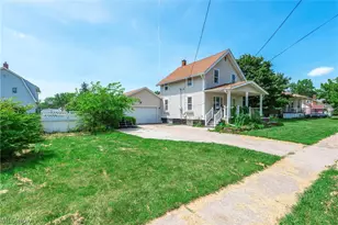 672 Jackson St, Amherst, OH 44001 - Photo 3