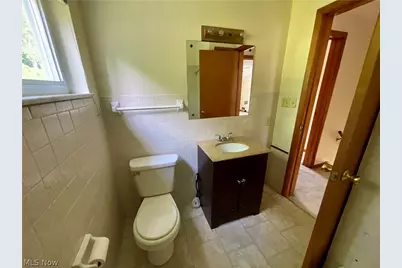 145 Circle Drive, Weirton, WV 26062 - Photo 15