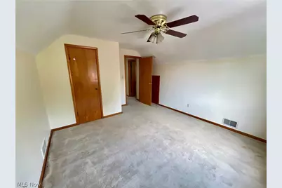 145 Circle Drive, Weirton, WV 26062 - Photo 17