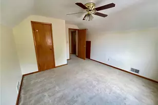145 Circle Dr, Weirton, WV 26062 - Photo 17