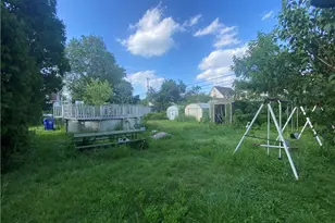 2069 W 95th St, Loveland, OH 44102 - Photo 5