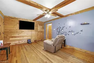 1707 Mohawk Dr, Akron, OH 44306 - Photo 9