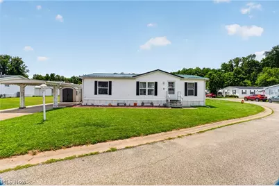 325 Britton Drive, Geneva, OH 44041 - Photo 3