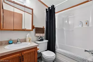 325 Britton Dr, Geneva, OH 44041 - Photo 21