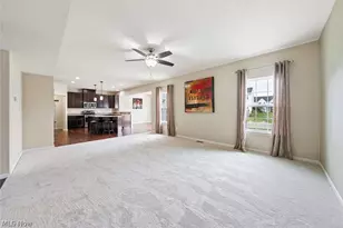5484 Diamond Creek Dr, Medina, OH 44256 - Photo 9