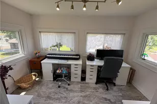 618 N Broadway St, Barnesville, OH 43713 - Photo 29