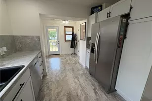 618 N Broadway St, Barnesville, OH 43713 - Photo 21