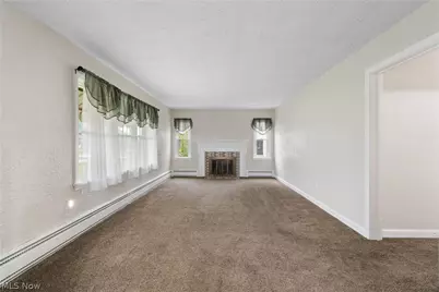 1720 Lincoln Way E, Massillon, OH 44646 - Photo 5