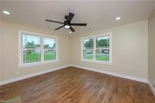 1545 Roanoke Ave, Uhrichsville, OH 44683 - Photo 9