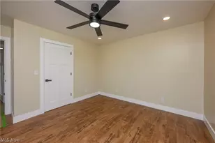 1545 Roanoke Ave, Uhrichsville, OH 44683 - Photo 15