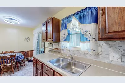 38667 Chestnut Ridge Road, Elyria, OH 44035 - Photo 11