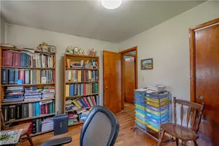 8753 S Duck Creek Rd, Berlin Center, OH 44401 - Photo 15