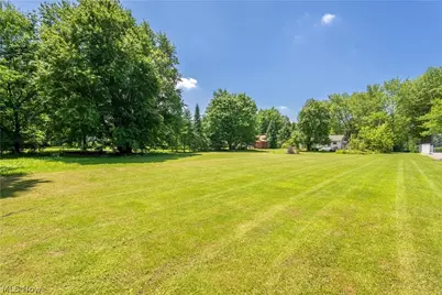 8753 S Duck Creek Road, Berlin Center, OH 44401 - Photo 5