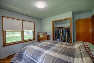 8753 S Duck Creek Rd, Berlin Center, OH 44401 - Photo 13