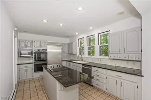 2800 Attleboro Rd, Huber Heights, OH 44120 - Photo 17