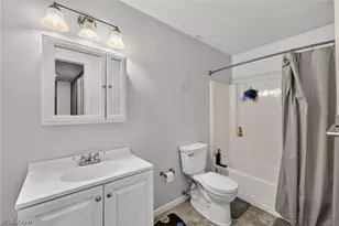 7060 Bristlewood Dr, Concord Twp, OH 44077 - Photo 11
