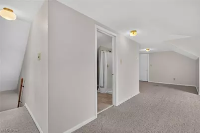 862 Lakeview Drive, Lorain, OH 44052 - Photo 25