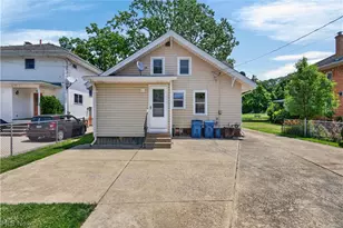 862 Lakeview Dr, Lorain, OH 44052 - Photo 5
