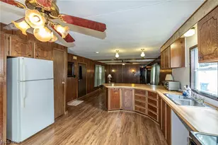35157 Center Ridge Rd, North Ridgeville, OH 44039 - Photo 17