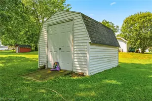 211 Laramie St, Alliance, OH 44601 - Photo 25