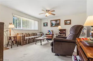 211 Laramie St, Alliance, OH 44601 - Photo 5