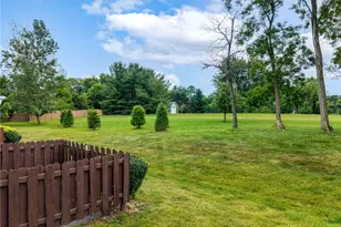 650 Sturbridge Dr, Medina, OH 44256 - Photo 3