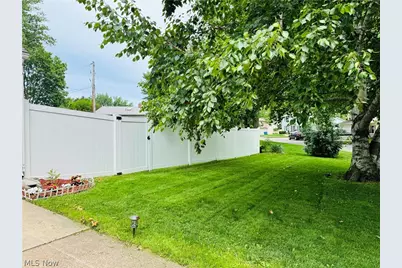 2819 Lynn Drive, Sandusky, OH 44870 - Photo 3