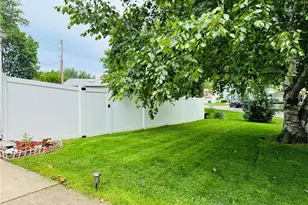 2819 Lynn Dr, Sandusky, OH 44870 - Photo 3